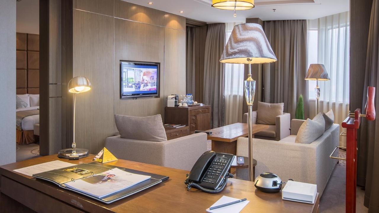 Fleuve Congo Hotel By Blazon Hotels キンシャサ エクステリア 写真