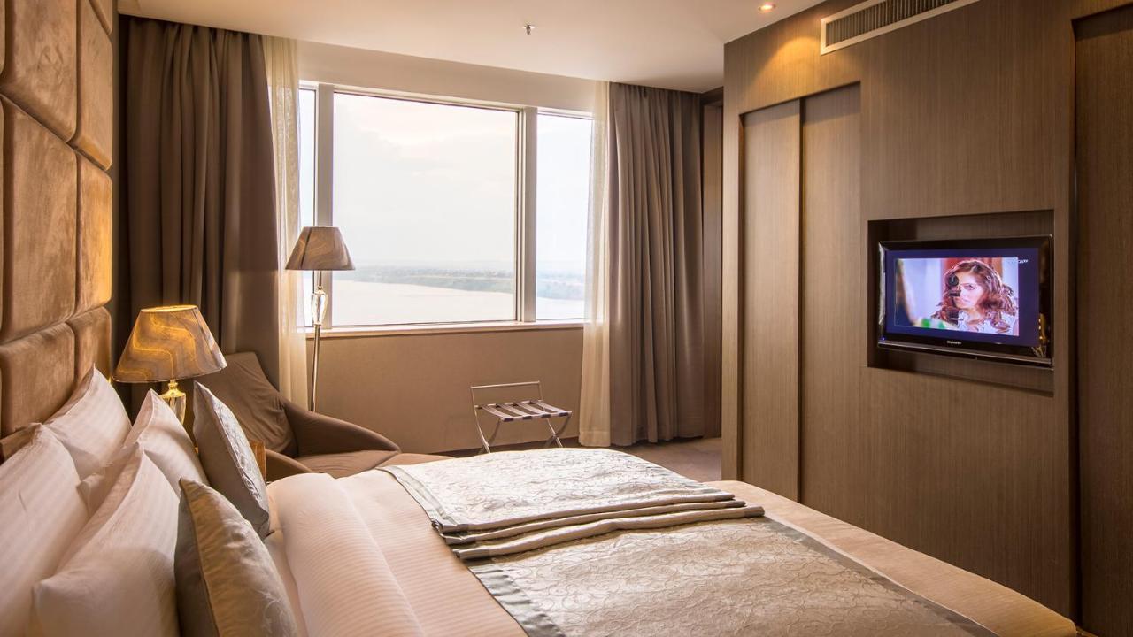 Fleuve Congo Hotel By Blazon Hotels キンシャサ エクステリア 写真