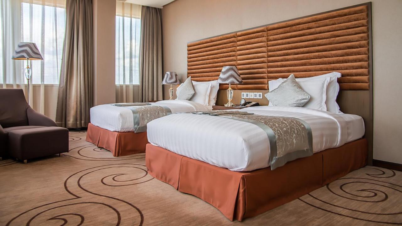 Fleuve Congo Hotel By Blazon Hotels キンシャサ エクステリア 写真
