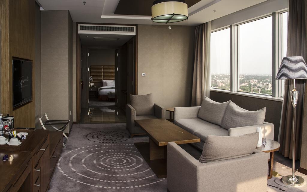 Fleuve Congo Hotel By Blazon Hotels キンシャサ エクステリア 写真